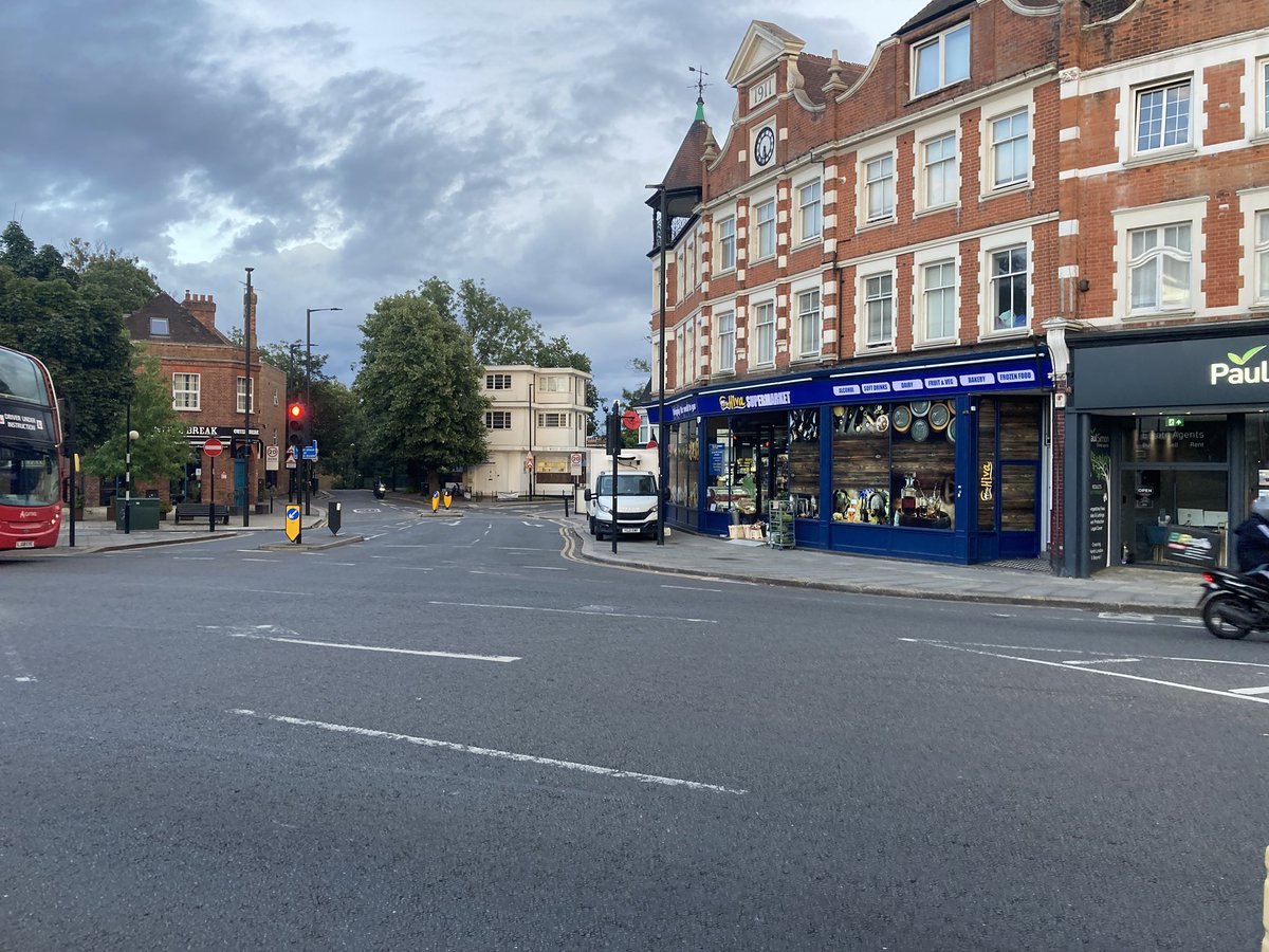 Paul O' Brien (@paulobrienarch) on Twitter photo <a href="/EnfieldCouncil/">Enfield Council</a> <a href="/JourneysPlaces/">Journeys and Places Enfield</a> <a href="/Bad_Enfield/">Bad Enfield</a> <a href="/YPLAC/">You Park Like a C***</a> <a href="/sainsburys/">Sainsbury's</a> The evening commute had the usual Palmers Green/Winchmore Hill pavement/cycle lane blockers. <a href="/EnfieldCouncil/">Enfield Council</a> <a href="/JourneysPlaces/">Journeys and Places Enfield</a> <a href="/Bad_Enfield/">Bad Enfield</a> <a href="/YPLAC/">You Park Like a C***</a> <a href="/sainsburys/">Sainsbury's</a> The evening commute had the usual Palmers Green/Winchmore Hill pavement/cycle lane blockers.