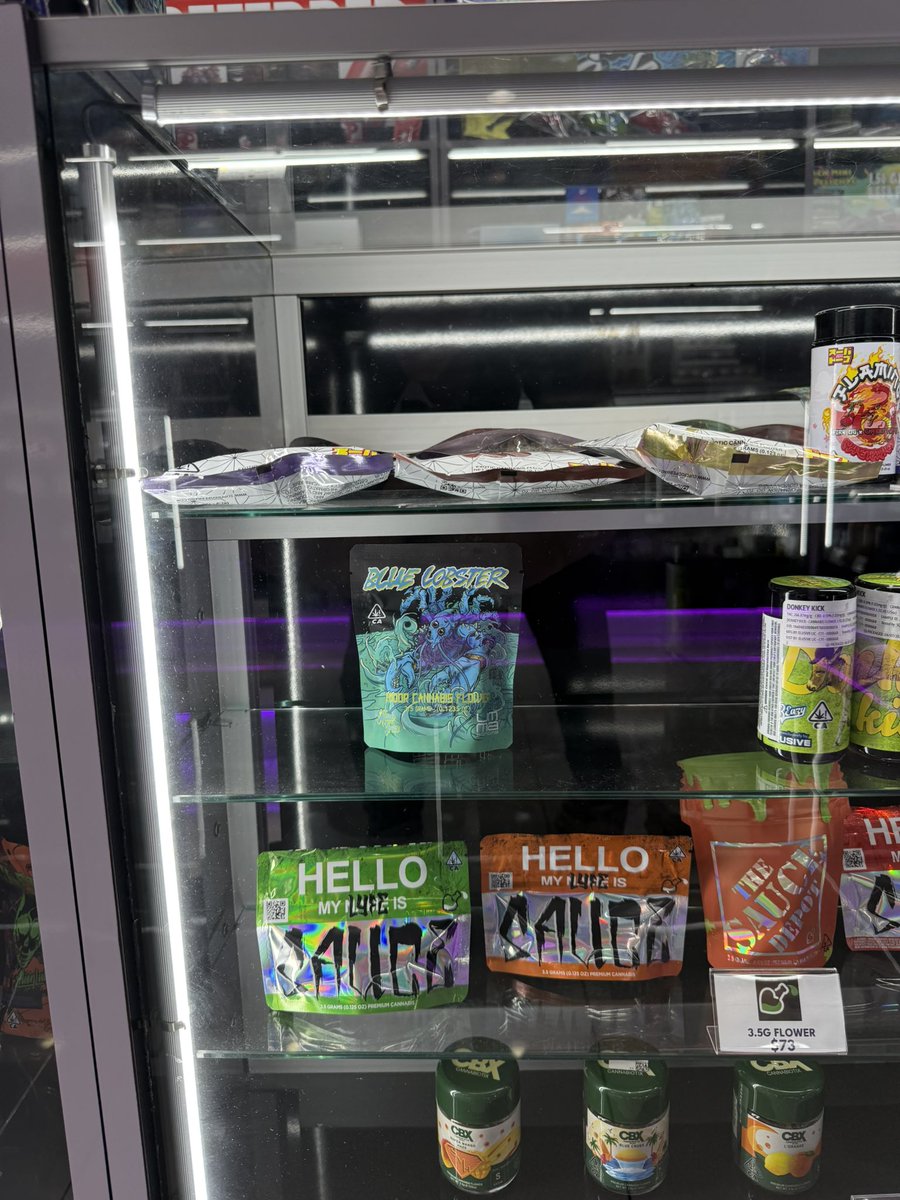 Stopped by Exotix in Hollywood today. Apparently the lobster they just caught is going pretty fast. 

If you’re in LA go check em out. 

<a href="/gettinghighwith/">Adam ill</a>