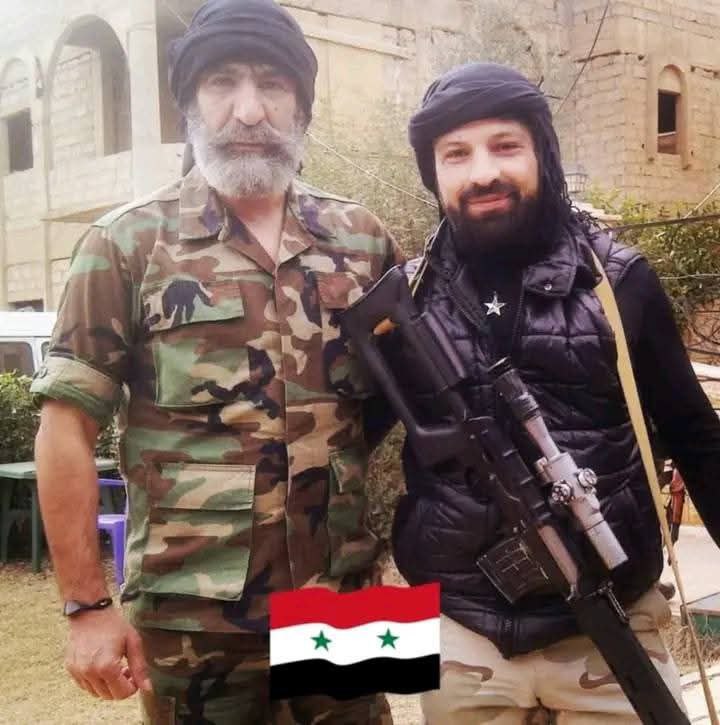 meme_syr3's tweet image. استشهاد أسد من أسود الجيش العربي السوري (الحرس الجمهوري)
البطل هادي ابو باسل أثناء الدفاع عن السويداء والتحق بالشهيد عصام زهرالدين ..
تصدى للارهابيين في دير الزور ثم في السويداء ..
رحم الله شهداء الجيش العربي السوري
وشهداء مجازر الساحل والسويداء ..
🖤