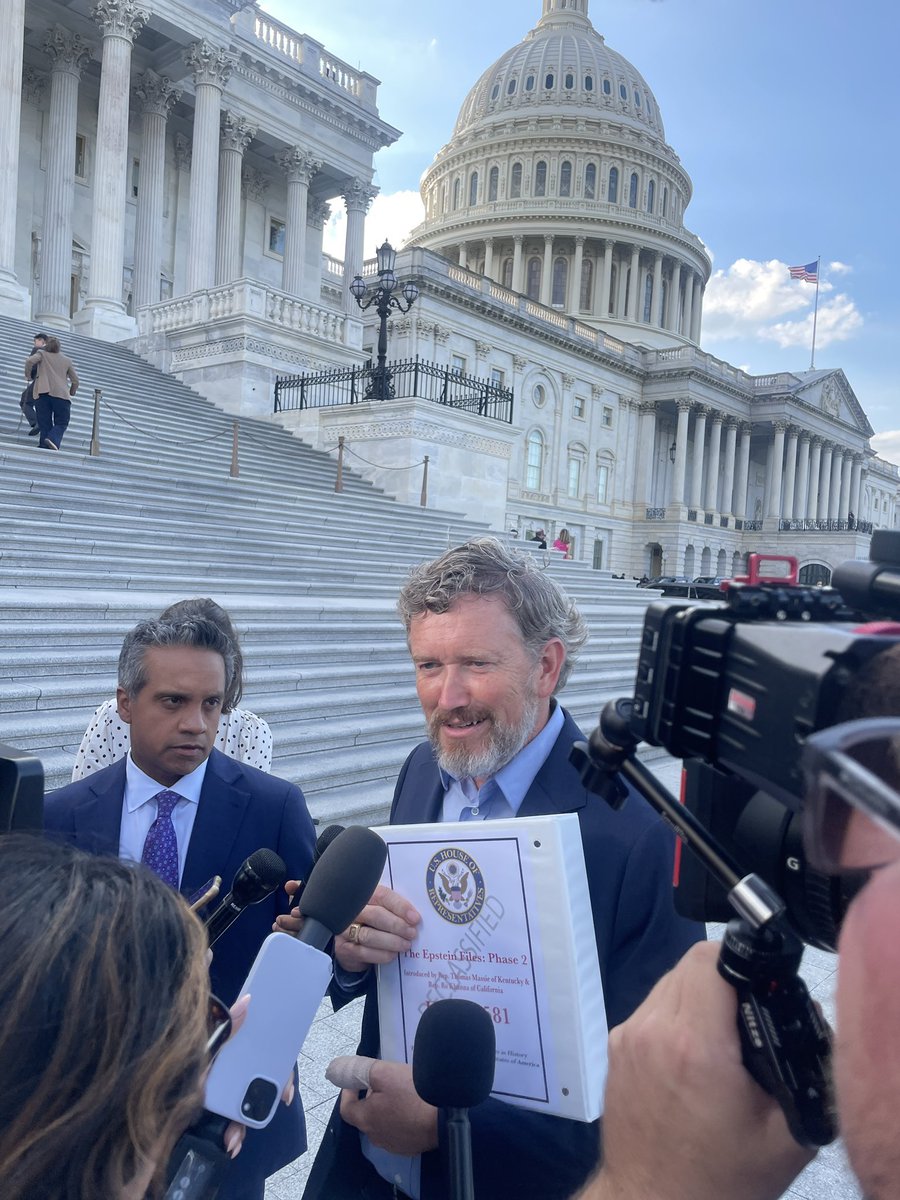 Chesschick01's tweet image. Thomas massie holding Phase 2 of the Epstein files. His H.Res 581 bill. If you look down at his other hand you can see the screw sticking out of it. He just had surgery and he is in Congress fighting for truth and justice. He is also handing out cards to get more co-signers for…