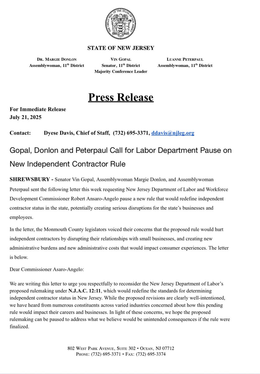 BiStateMC's tweet image. THANK YOU Senator @vingopal & Assemblywomen @DonlonPeterpaul for urging @NJDOLCommish to pause the new rule that would hurt independent
contractors in NJ. We are grateful for your support of the truckers at @PortNYNJ !