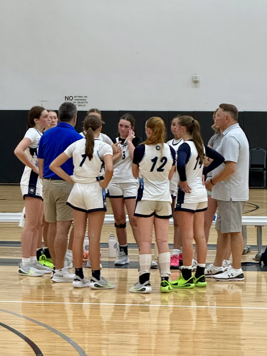 Great last tournament of the season playing up in the 15u UA Rise Finals in Manheim! Went 5-1 on the weekend, finishing runner up in the championship game. Thank you <a href="/LarryMeade97/">Larry Meade</a> @alliecaldwell and <a href="/GODAWGS99/">Dustin Caldwell</a> for an amazing season! @WVaThunderRiego