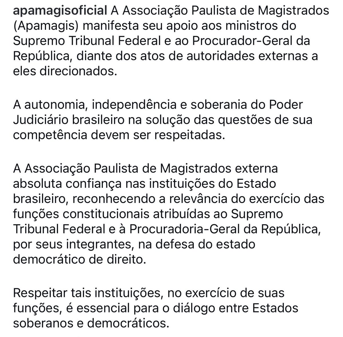 ludmilagrilo11's tweet image. A Associação Paulista de Magistrados (Apamagis), pelo seu presidente THIAGO MASSAD e vice LAURA ALMEIDA, publicaram nota de apoio ao STF e ao PGR no Instagram. Por algum motivo, os comentários foram fechados.
Printem tudo. Salvem tudo.