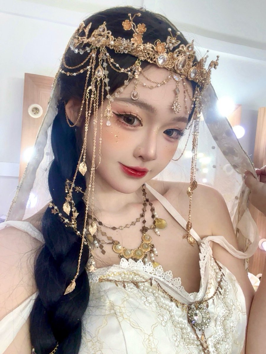 Rynna0809's tweet image. 长风万里送胡姬，只为今朝一面缘。

#selfie #西域公主