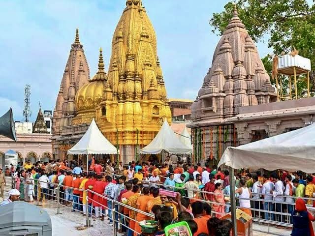 dilipguptamp's tweet photo. धार्मिक जागरण का नया युग-
2014 में प्रधानमंत्री @narendramodi जी के नेतृत्व में भारत में धार्मिक जागरण और सांस्कृतिक अभिव्यक्ति को अभूतपूर्व गति मिली। मंदिरों में भक्तों की भीड़ और आस्था का प्रवाह आज हर कोने में महसूस होता है — यह है #NewIndia की असली तस्वीर! 🚩 आपको भी #SpiritualAwakening और #VishwaGuru भारत पर गर्व है ना?- #DIlipDhanrajGupta 

#ModiEra #SanatanRise #Bharat