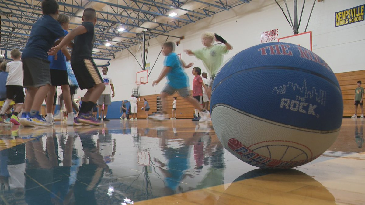 13BrianSmith's tweet image. .#ICYMI: A Lasting Legacy: Paul Webb Basketball Camp Celebrates 60 Years of Impact. @13NewsNow #PaulWebbBasketballCamp 🏀🏀🏀
13newsnow.com/article/sports…
