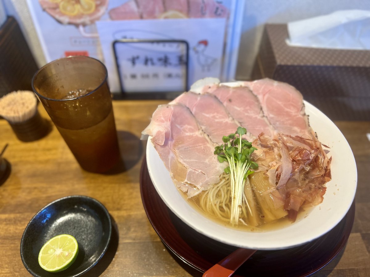 センチネル tweet media