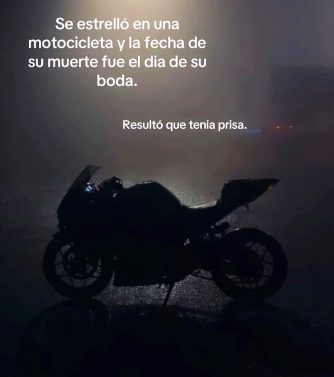 Un año después ella le volvió a
Escribir... ✍🏼  

P.D : El tiempo ⏱️ … ese no se detiene .