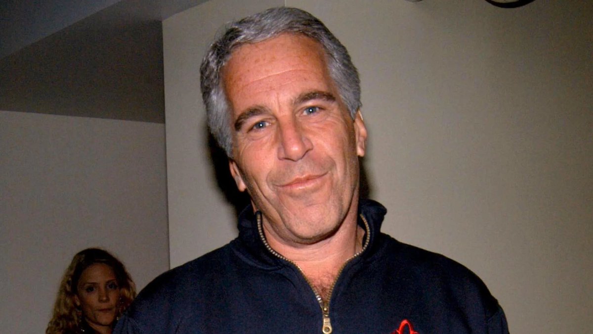 jimstewartson's tweet image. Iโm just learning that MAGA doesnโt know that Melania was Jeffrey Epsteinโs sloppy seconds. Did they ever do a paternity test?