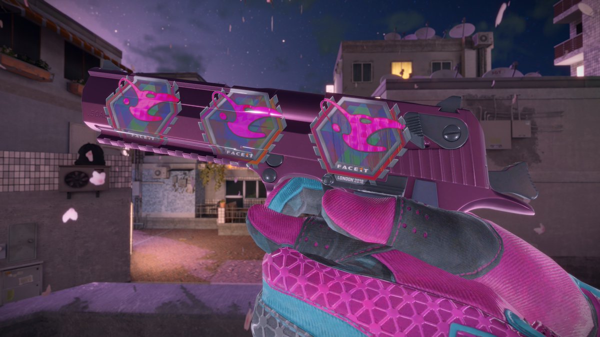 Or3_CS's tweet image. New craft-Mulberry w/ Mousesports London Holos