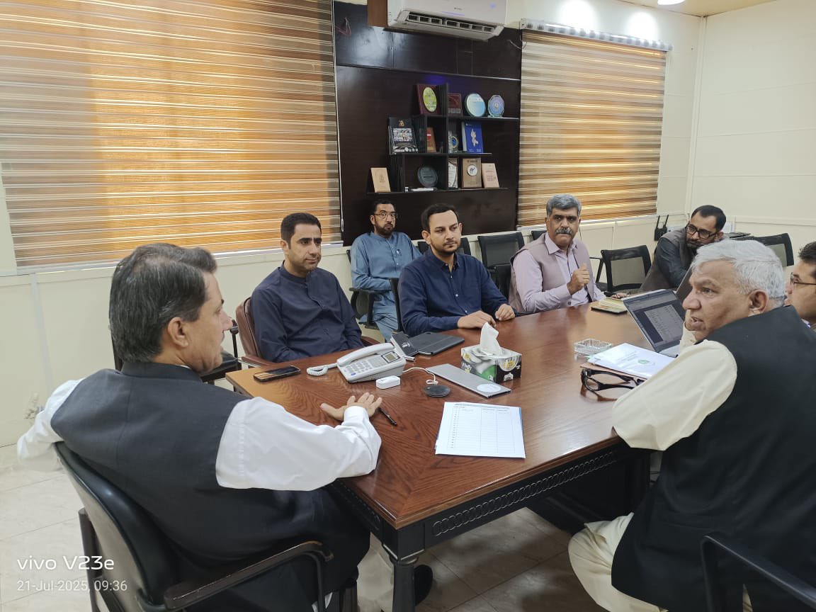 HealthDepartme5's tweet image. Meeting chaired by Worthy Secretary Health to discuss provision of cancer medicines via Health Card, equipment for new Cancer Hospital, and contract appointments of AP/SR Oncology. #HealthBalochistan #CancerCare
@bakhtkakar43 @PakSarfrazbugti @BBhuttoZardari