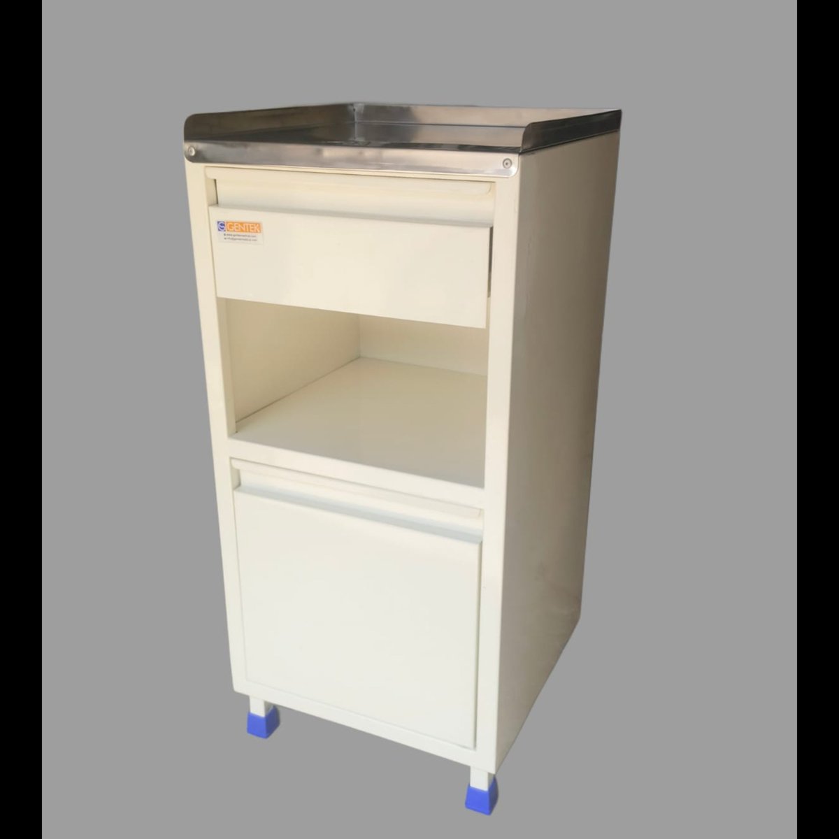 Bed Side Locker Deluxe GM 9024 
Construction:
Made from high-quality ..For more info visit...hospitalfurnitureindia.co.in/latest-update/…