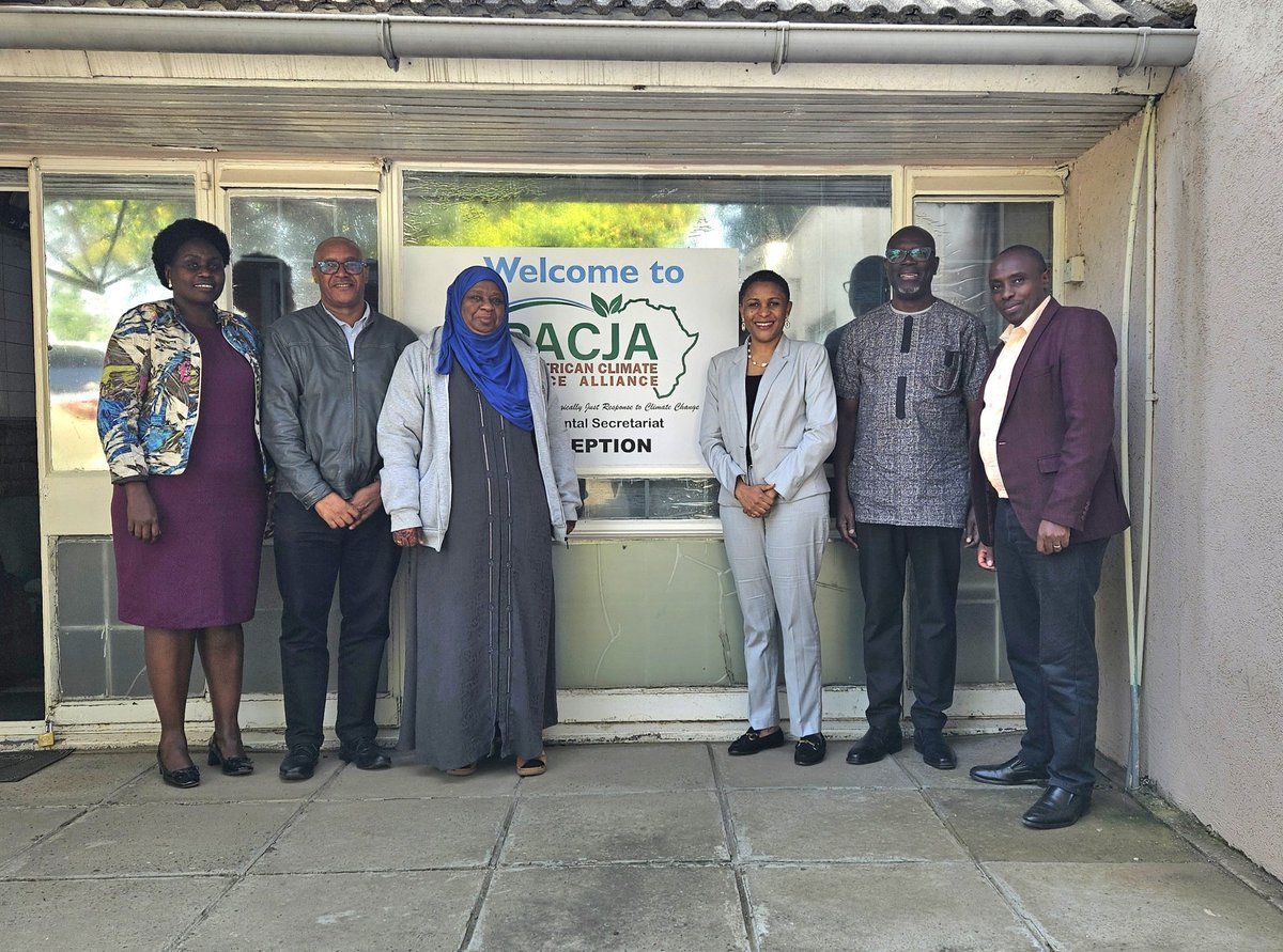 WorldVisionAULO's tweet image. A team from @WorldVision was hosted by @PACJA1 to discuss areas of collaboration as we work towards addressing impact of climate change on children. We agreed on the importance of deriving African solutions to the climate crises. Children must be at the center of climate justice