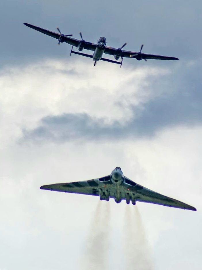 RealAirPower1's tweet image. The Avro Lancaster and Avro Vulcan, two generations of legendary British bombers flying together. Did you know their first flights were just 11 years apart? From piston engines to nuclear-capable jets in barely a decade - a gigantic leap in capability.