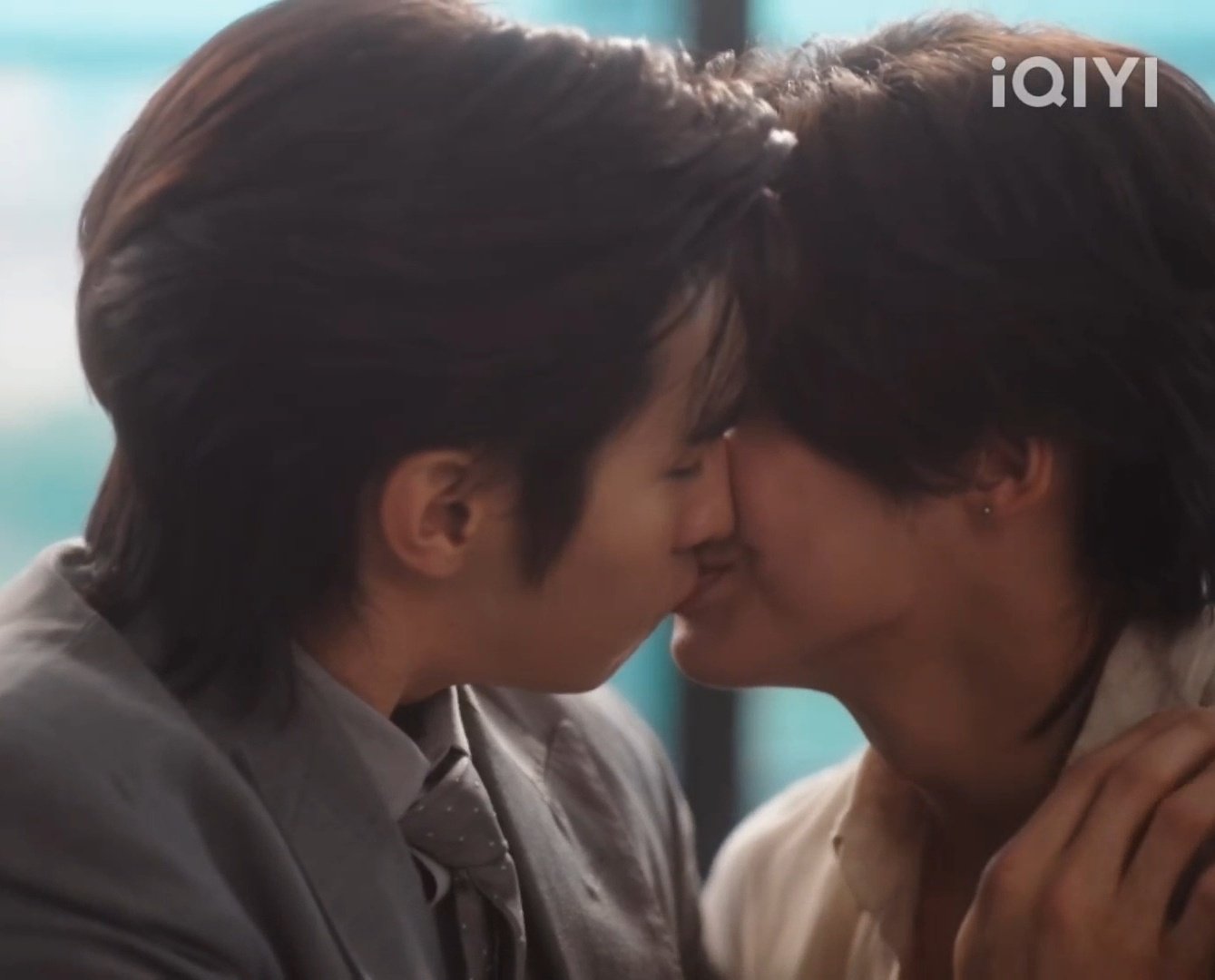  Man 「KISS IN MY LIPS」 marion 🦋 on X: 