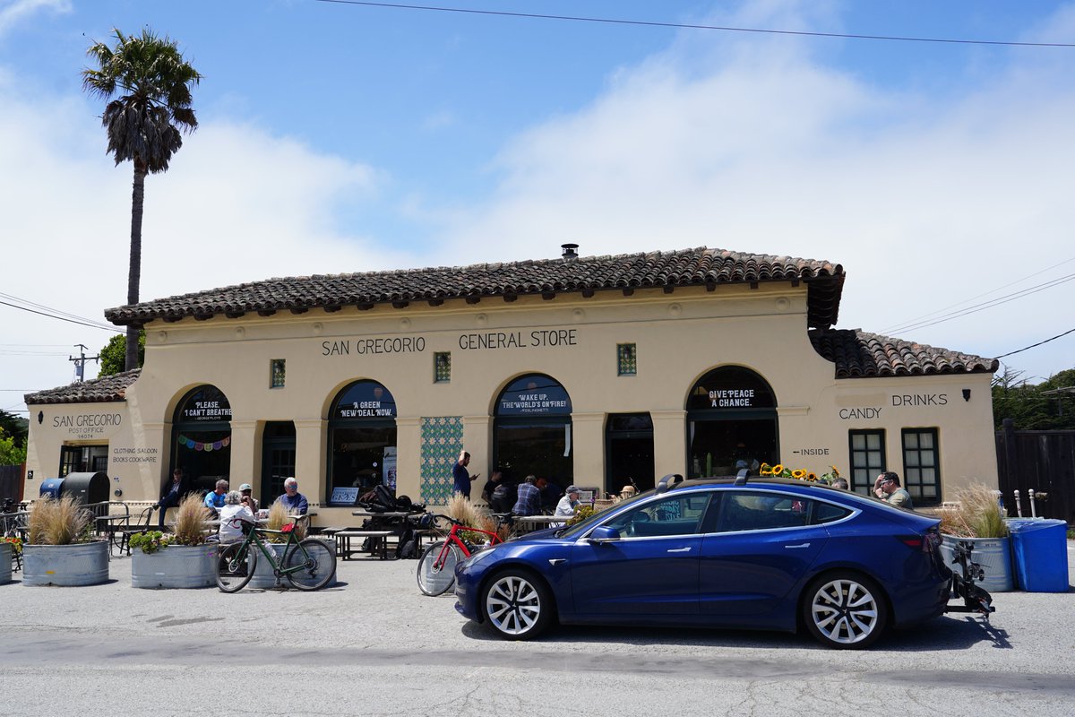 iceaco's tweet image. San Gregorio General Store