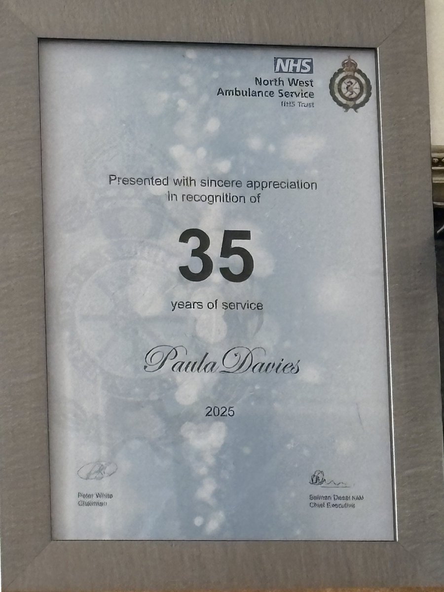 Paula Davies tweet media