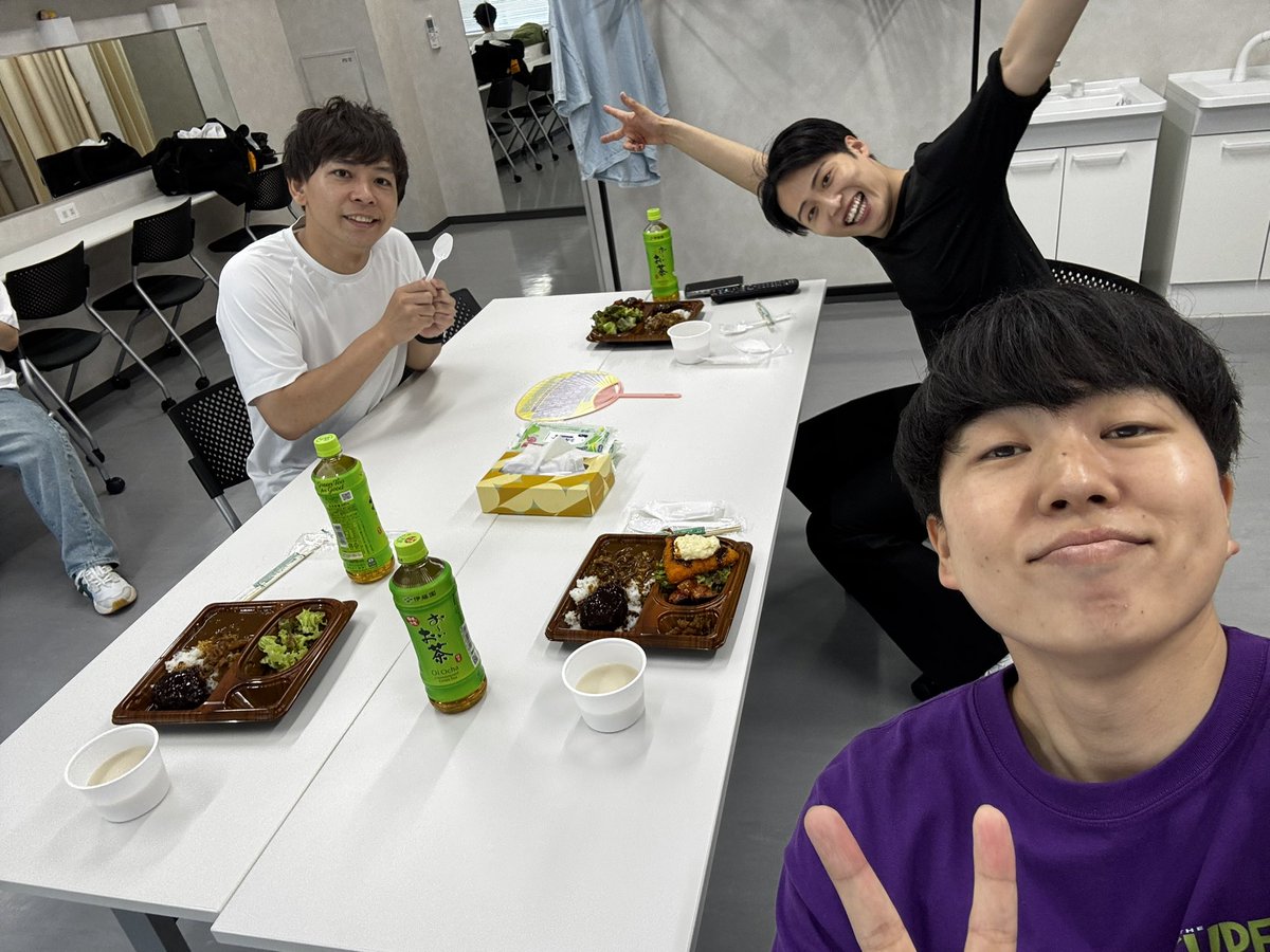 kamicigerrardon's tweet image. 本日はIMMシアターで3公演！