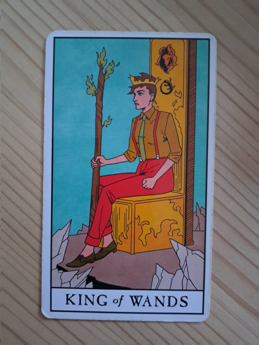 Laurajk32's tweet image. Today's card is King of Wands
If you always lead, you'll always end up where you want to be.
If you always follow, you're never in control of where you end up.
#lead #follow #control #destination
#tarot #tarotmessage #LauraJK32