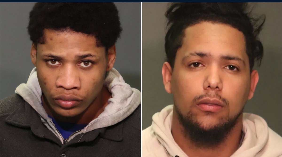 Chicago1Ray's tweet image. Both illegals who shot that CBP agent in the face in NYC have been apprehended
The officer survived... Tom Homan said he's gonna flood the zone in NYC... as a show of support for one of his men
Raise your hand ✋️ if you want life in prison w-o parole for these two scumbags