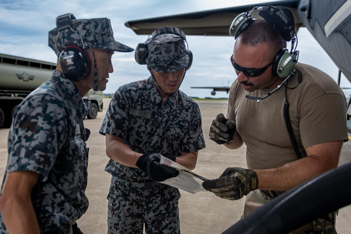 PACAF's tweet image. Fuels Teams Drive Sortie Surge for REFORPAC 2025 ⛽✈️
U.S. Air Force and JASDF fuels specialists work side by side at Misawa Air Base, delivering seamless refueling that powers rapid, sustained air operations during exercise REFORPAC. #REFORPAC2025 #35AEW #DLE2025