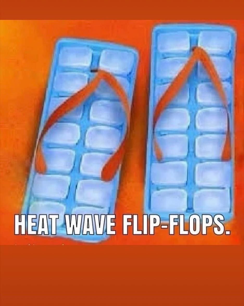 Let’s cool off! #flipflops