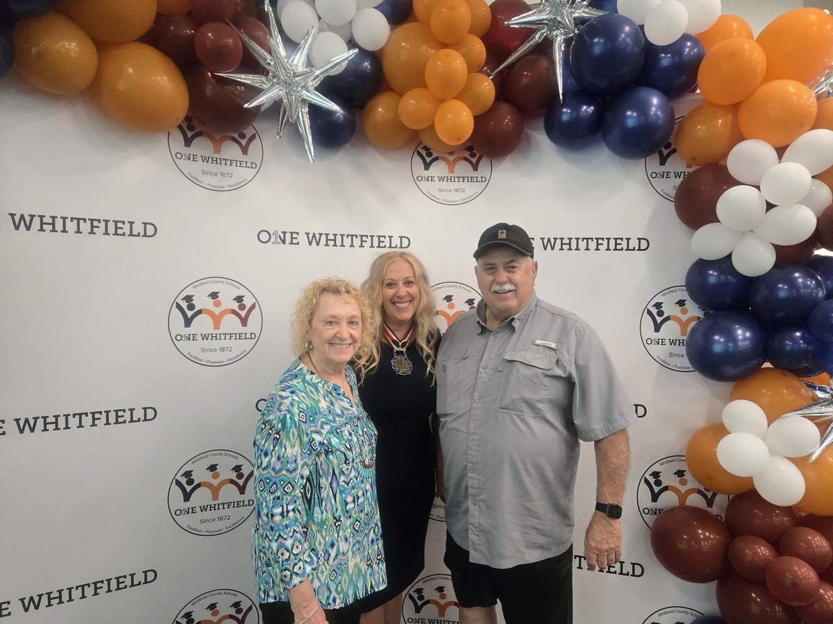 HudgensMolly's tweet image. A full ⭕️ moment sharing our @CMOH_Society @CitizenHonors @TheFirstMedals @SafeSchoolsOrg @burgessdave #savingsycamore story @WCSchools in GA, w/ my former SMS student, Jenna Ray - a newly-hired school counselor in Whitfield Co! #gobesomekidshero #Psalm91 #mohstrong #OneWhitfield