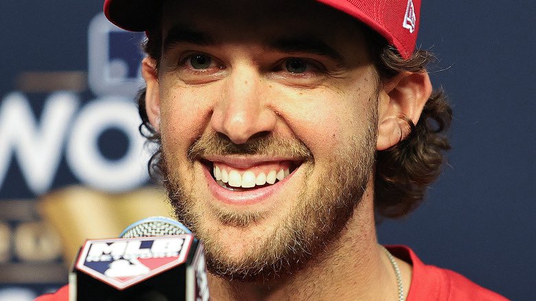 RealShelfy's tweet image. How I watch baseball when Wheeler and Skenes are pitching at the same time.
We’ve been blessed with like 15 of these days already this year. Electric factory.