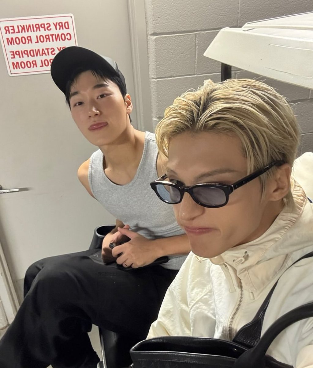 louiskaahn's tweet photo. as of lately https://t.co/hsuLA5cfDg
