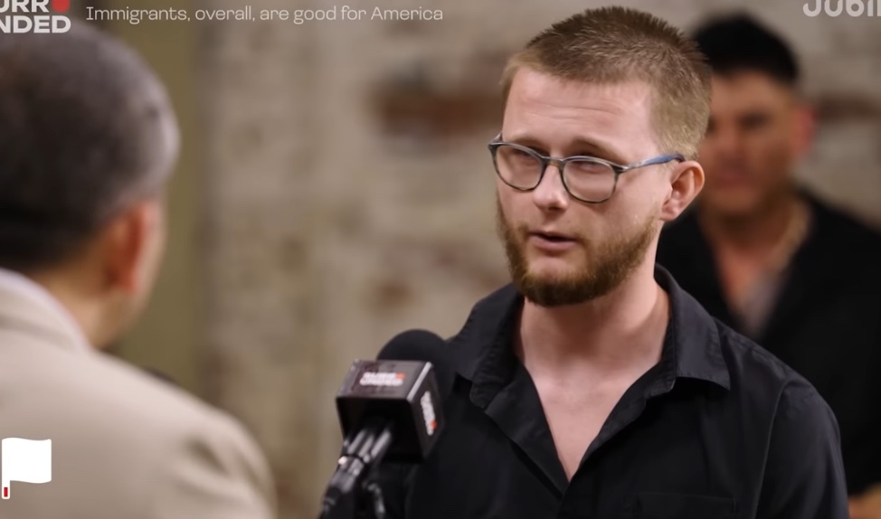 EuroTrumpHaters's tweet image. 🚨 BREAKING NEWS 🚨
They have found the real-life soyjak!
It turns out he was a Nazi all along