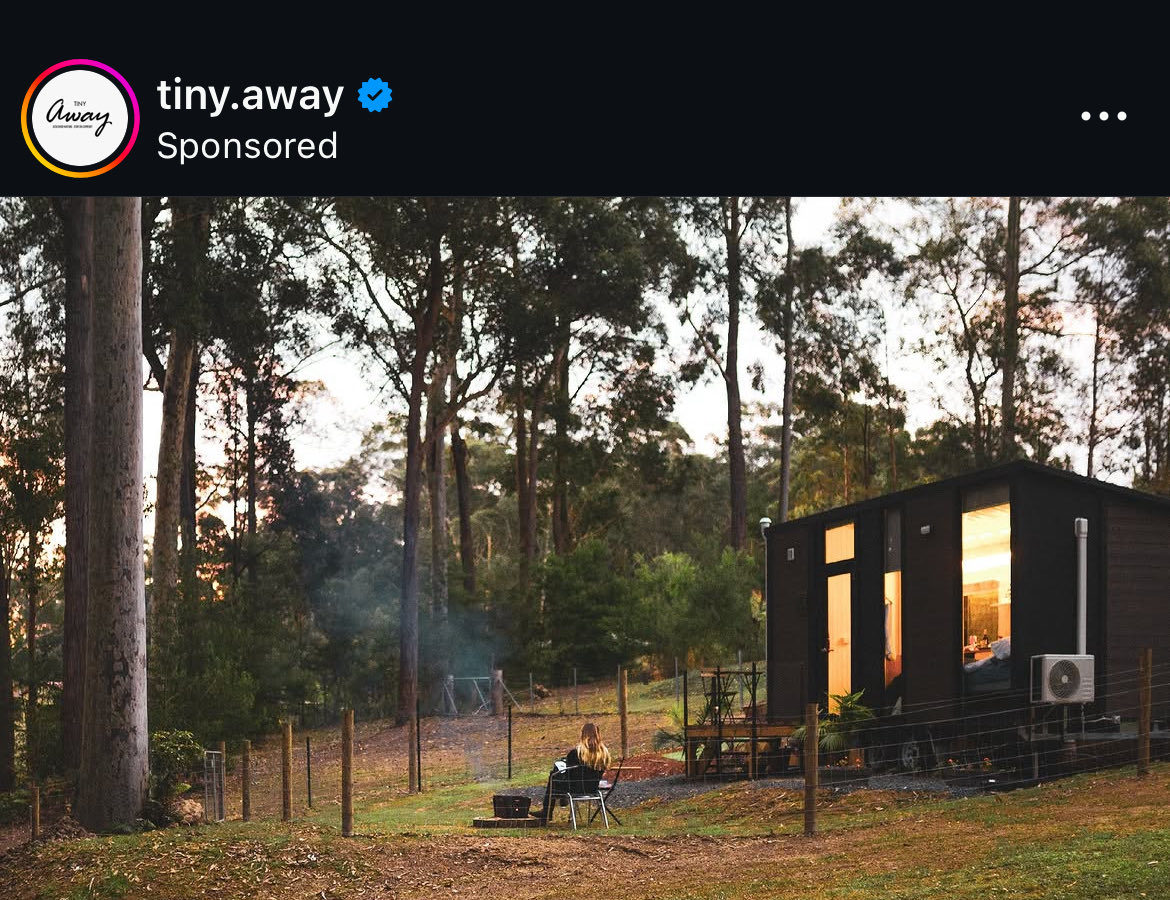greg_wallace's tweet image. First time ever seeing .away domain. I don’t own any but it’s interesting to see real world applications for domains. My rule of thumb is any single word domain has value for someone.