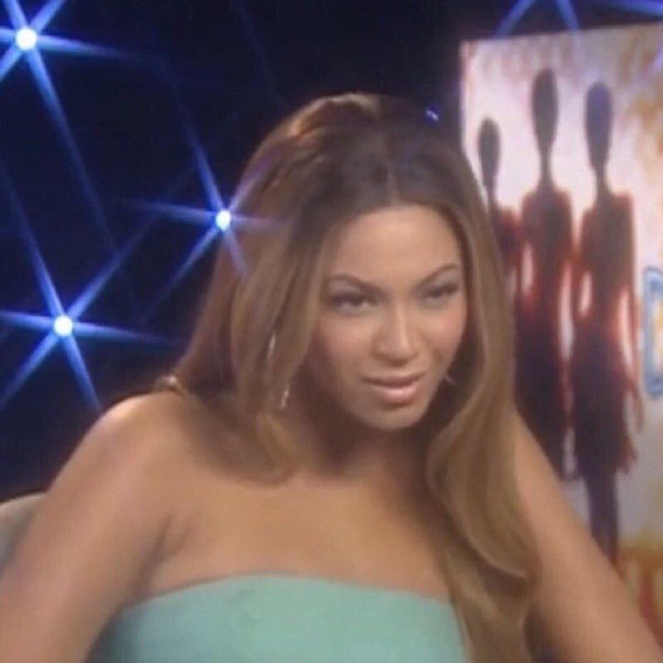 prayyouucatchme's tweet image. yall are expecting a film as soon as the tour is over but one thing about beyoncé is that she never does the same thing twice, i feel like we’re gonna get something else