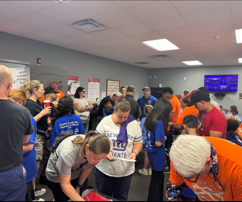 MichaelCasey_'s tweet image. 🚨The New Jersey @EarlyVoteAction team had another successful week across the state:
+55 🔴 New Voter Registrations
+500 🔴 Voter Commitments
Our team is working non stop every week registering new voters in New Jersey and working to elect @Jack4NJ in November