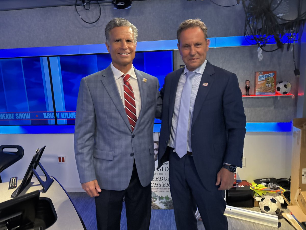 RepMeuser's tweet image. I want to thank @kilmeade—he’s an outstanding host on @foxandfriends, The Brian Kilmeade Show, and across his broader work in media. I was happy to spend 20 minutes on his radio program in studio today. I appreciated his time and the conversation. He’s also a great guy and wrote…