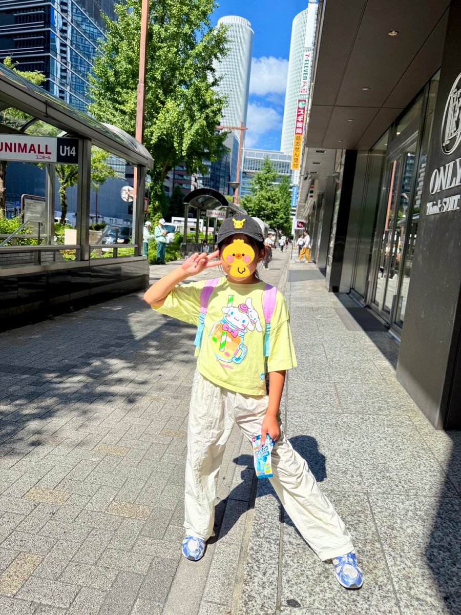 jeonseongsil's tweet image. 큰딸은 지난주 금요일부터 초등학교 여름 방학 시작
오늘부터 한 달 동안 매일매일 아빠랑 같이 회사 출근
무더위 잘 이겨 내면서 아빠랑 유익하고 알찬 시간 많이 보내자꾸나~!!😊
#큰딸 #長女
#여름방학 #夏休み