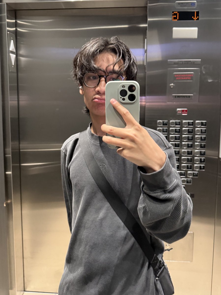 sonktsumi's tweet image. omg #AMICOselcaday
WE&apos;VE HIT SELCA DAY STATUS!
also face reveal ig LMAO