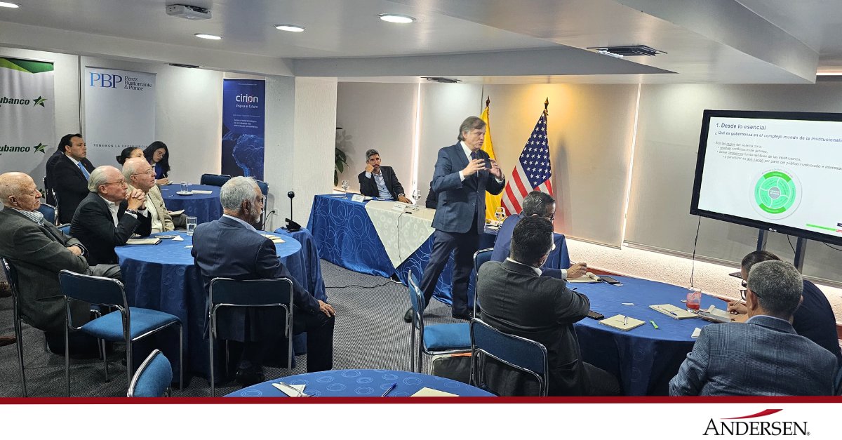 Andersen_EC's tweet image. 🤝Agradecemos la invitación, realizada por @amchamec , a la conferencia "Crisis petrolera en el Ecuador: impacto a la economía e ideas de soluciones." en la cual, nuestro socio @FcoBrionesR participó como ponente.
#Andersen #ConferenciasEcuador #CrisisPetrolera