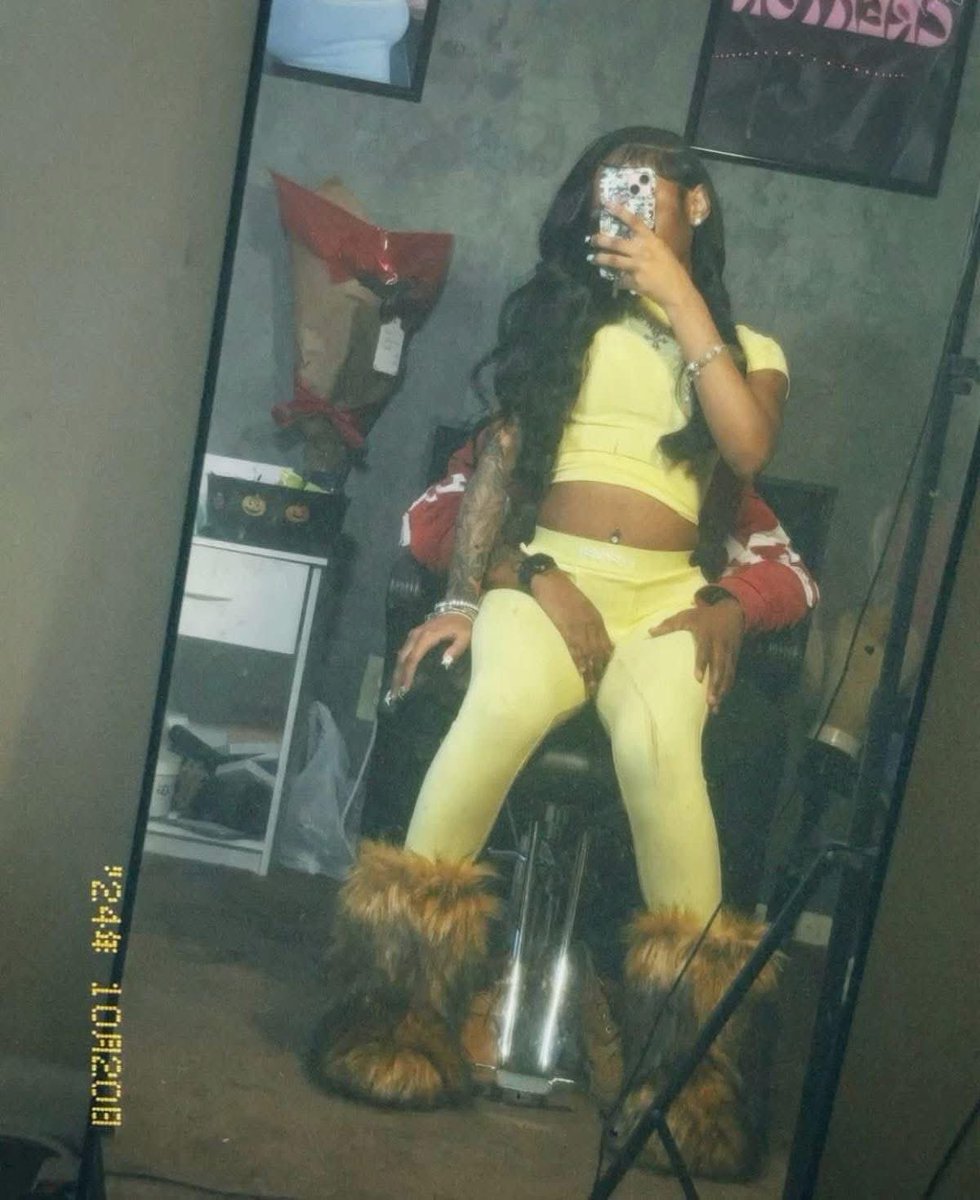 layxsnv's tweet image. I’m not for the streets, I love to be like this every chance I get 🥹🤞🏽