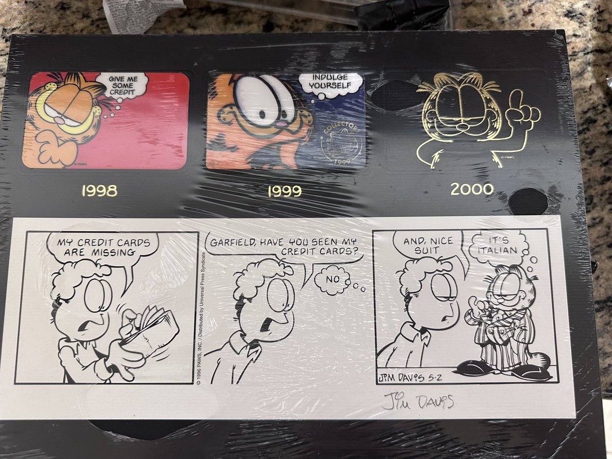 GarfieldTeacher's tweet image. I’m so happy to finally own one of these! Thank you so much to a very good friend for this!!