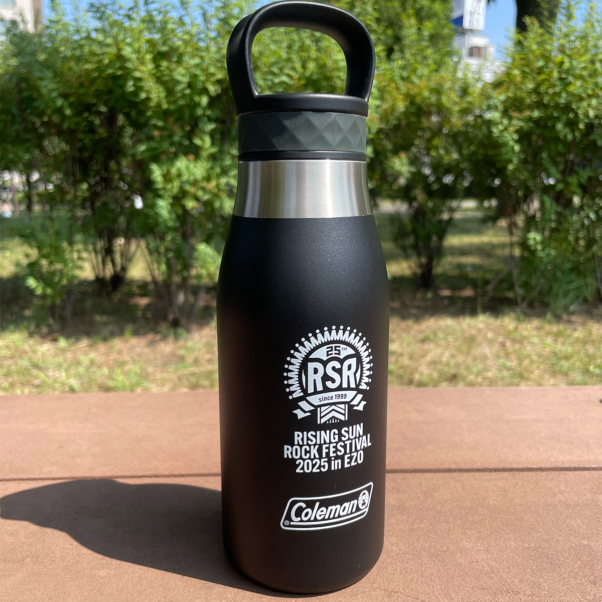 rsrfes_official's tweet image. 🏕️#RSR25×#Coleman コラボグッズ発売決定!🏕️
2年ぶりにColemanコラボグッズが登場✨
会場で商品が受け取れる「会場受取先行予約」は明日7/23 12時よりRSR公式アプリにて開始‼️
🛍️購入期間:7/23 12:00 ~ 8/7 23:59
RSR公式アプリにて📱✅
グッズ詳細はこちら💁♀️
🔗rsr.wess.co.jp/2025/goods/off…