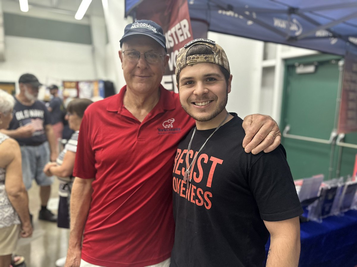 NFormicaGOP's tweet image. Starting off the week at the York State Fair! 📌
+1️⃣5️⃣ individual signups for @TPAction_ & +4️⃣ more Republican voter registrations! 🔴
Thank you State Representative Wendy Fink & team for volunteering with me today! Glad to have you on the PA Freedom Caucus! 🇺🇸
Also great to…