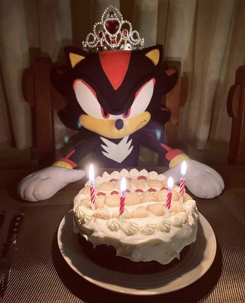 dollllfears's tweet image. #moothunt #promotwt 

 ⠀:¨ ·.· ¨:⠀Vee
⠀  `· .  she/they﹒ 23ꜝ
⠀⠀✚ ₊⠀anime • sonic • rock • metal •
⠀⠀ horror • fashion • gaming • gothic • alt

       ↻  +  ♡︎ to be moots 🫶🏻
#Anitwt #alttwt #emotwt #fashiontwt #diarytwt #rocktwt #gamingtwt