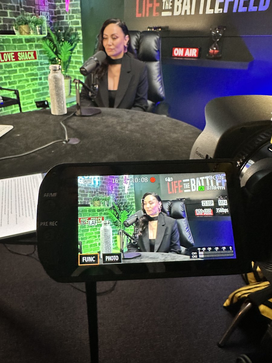 MarioBekes's tweet image. "Behind the Mic, Ahead of the Game”
Lights on. Camera rolling.
Another fearless episode in the making at "Life The Battlefield."
🚨 Recording now. Releasing soon.
#TrendingNow #ShamelessSelfpromoMonday #explore #caosvima #podcast