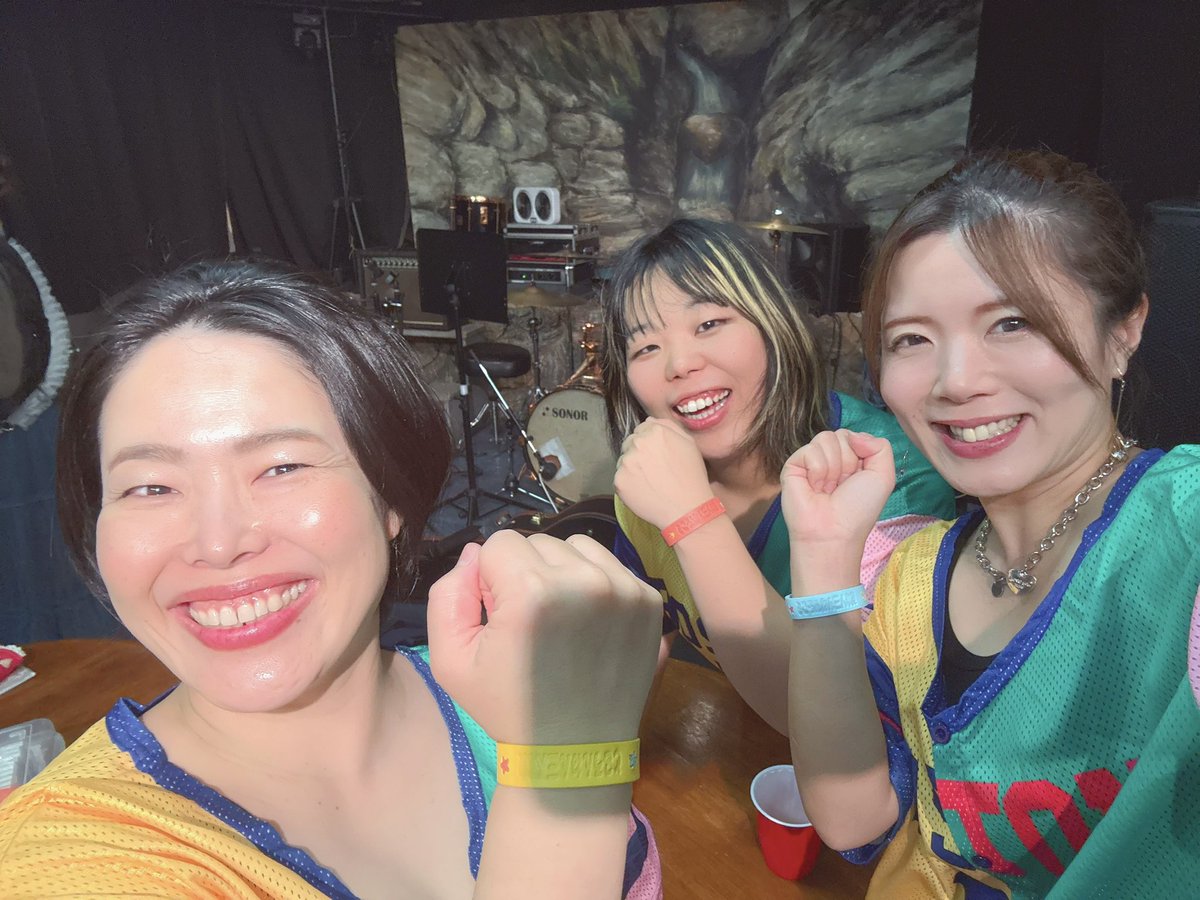 間瀬しずか tweet media