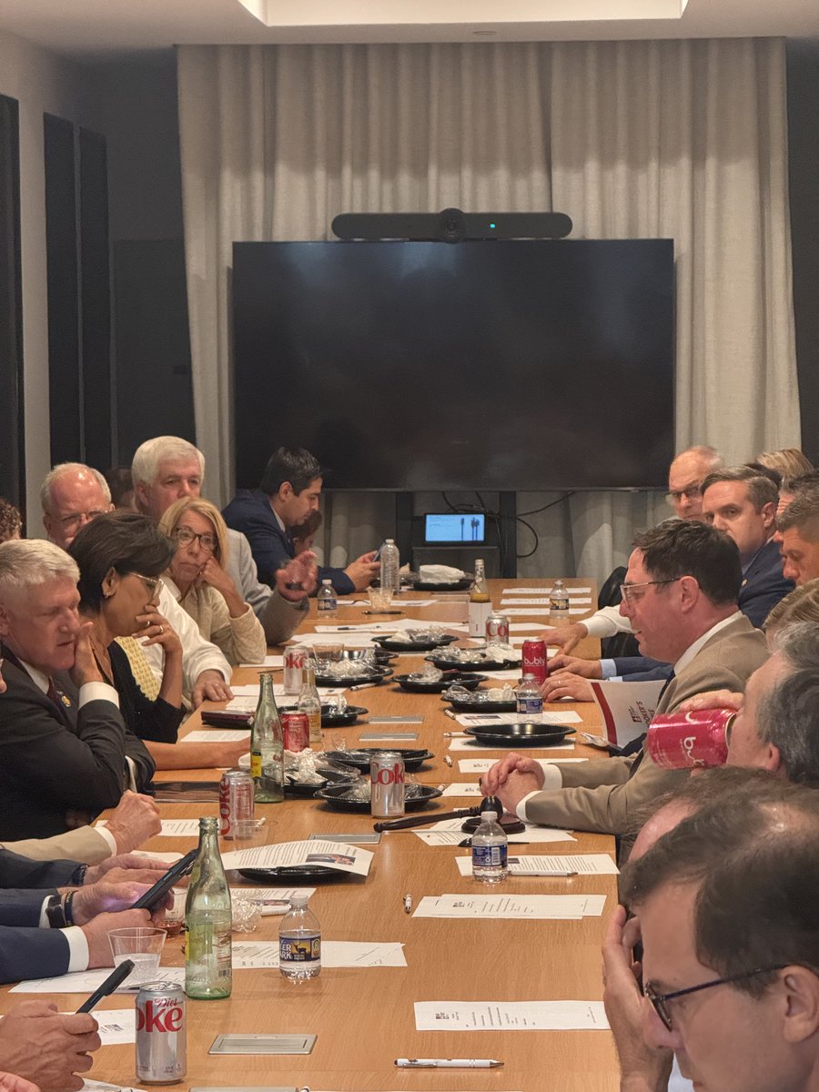 USRepMikeFlood's tweet image. Thankful to be unanimously elected @MainCaucus Chair, following nearly three years of success and leadership under former Chair @RepDustyJohnson.
Looking forward to expanding our commonsense, conservative wins with President @realDonaldTrump.