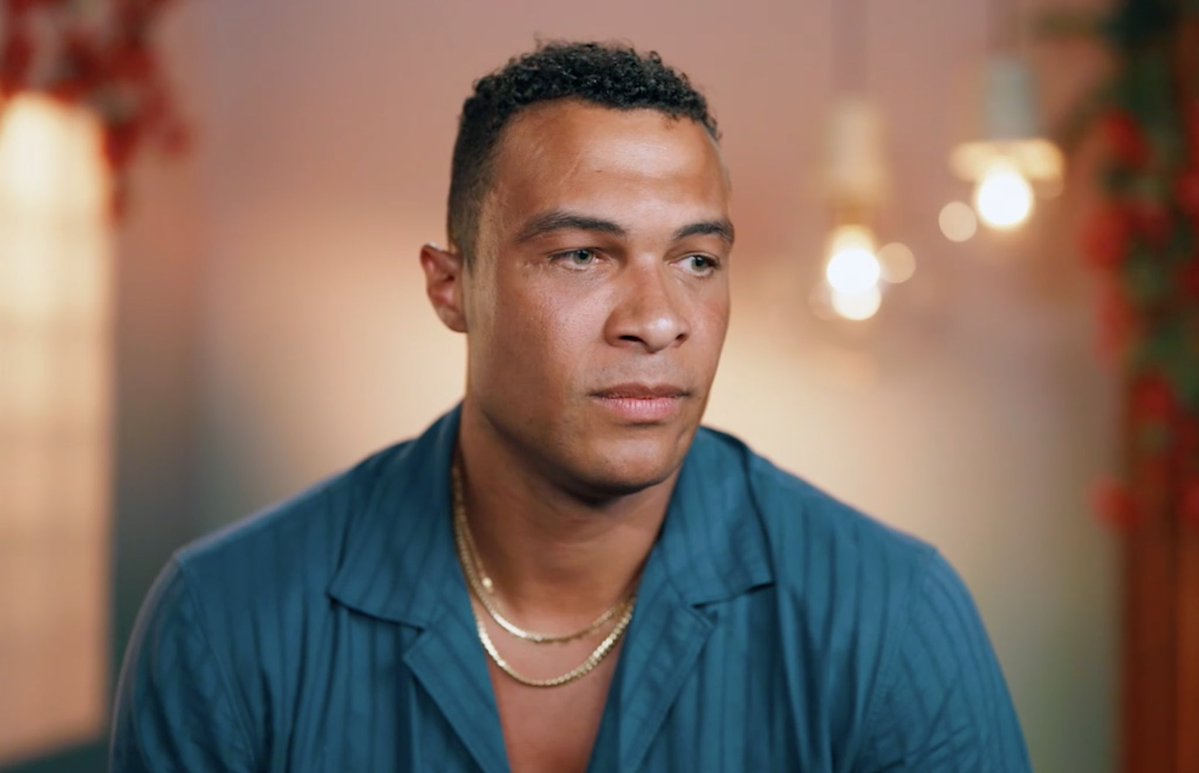 thebachelwhore's tweet image. now we know why dales ears are small, he doesn't listen
#BachelorInParadise