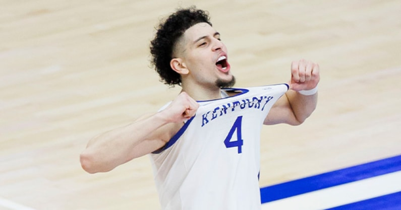 KSRonX's tweet image. Kentucky is running it back with Nike.
The Wildcats are extending their long-term partnership with the Swoosh.
on3.com/teams/kentucky…