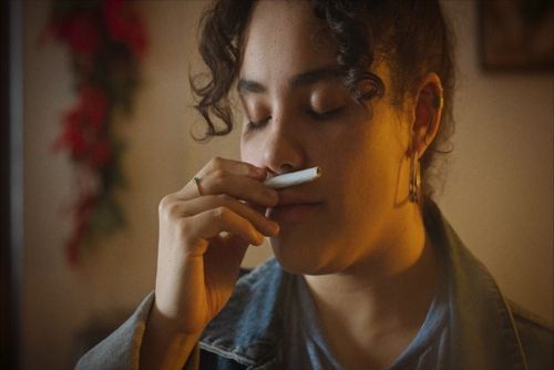 cinent's tweet image. #Crítica de la película #NoGraciasYaNoFumo dirigida por #DiegoToussaint con actuaciones de #EsmeraldaSoto #JuanDanielGarcíaTreviño #XimenaAyala #EstefaníaInti #AlexiaAlexander #DanielaSalinas #ImeldaSánchez #SaúlSánchez aquí tinyurl.com/cinent7170