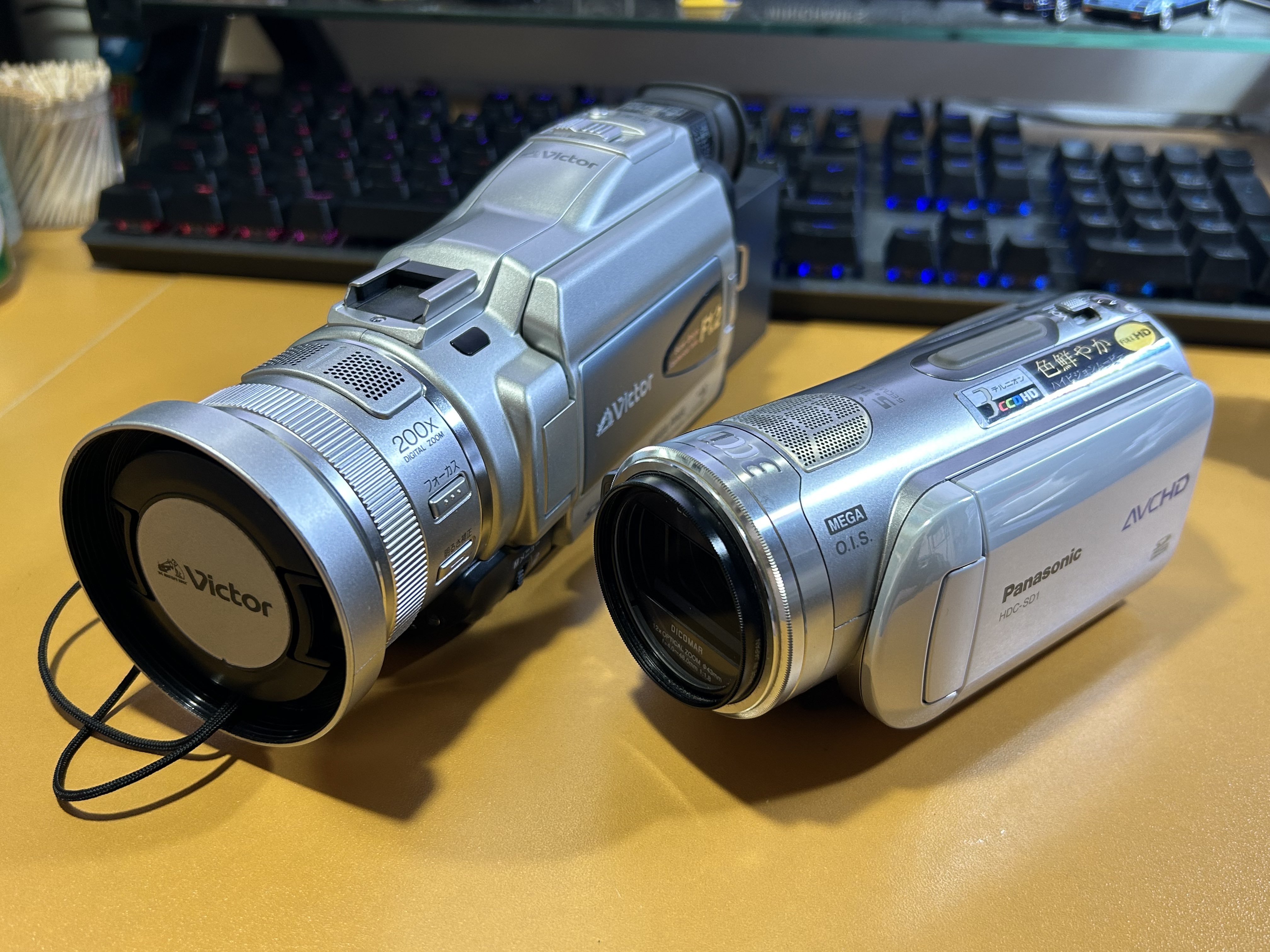 値下げ☆即買いOK！お買い得‼☆ビデオカメラ☆ The Dark Side of China] Is a 6,500 yen cheap video camera