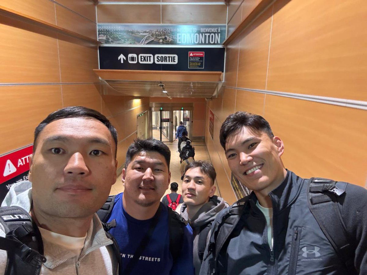 Hello, Canada! 🇨🇦 

Team arrived to Edmonton and prepare for next #3x3WT stop here on August 2/3